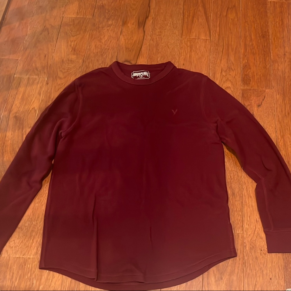 American Eagle Outfitters Men's Burgundy Crewneck Henley